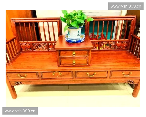 榆木家具的独特魅力与保养技巧全解析让你的家更具自然韵味 榆木家具的独特魅力与保养技巧全解析让你的家更具自然韵味